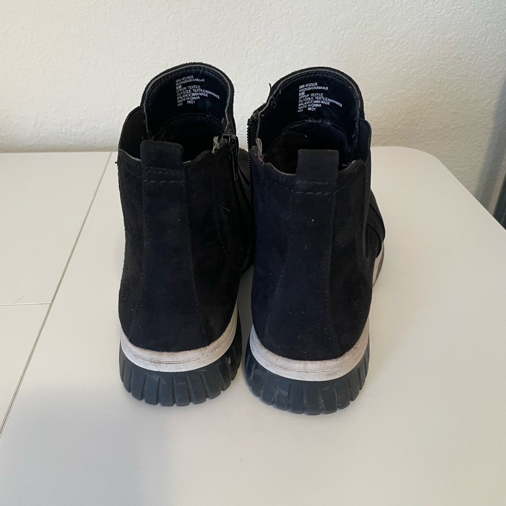 White Mountain Black Suede Women’s Boots - Picture 6 of 9